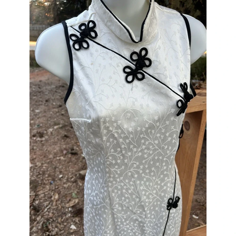 White Vintage Dress Sabora Medium Floor Length‎